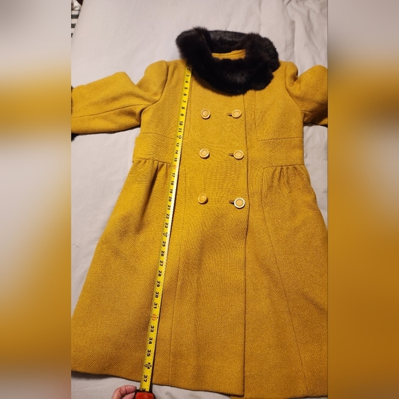 Vintage Sears Mustard Colored Wool Blend and Fur Trim Coat - Picture 2 of 12